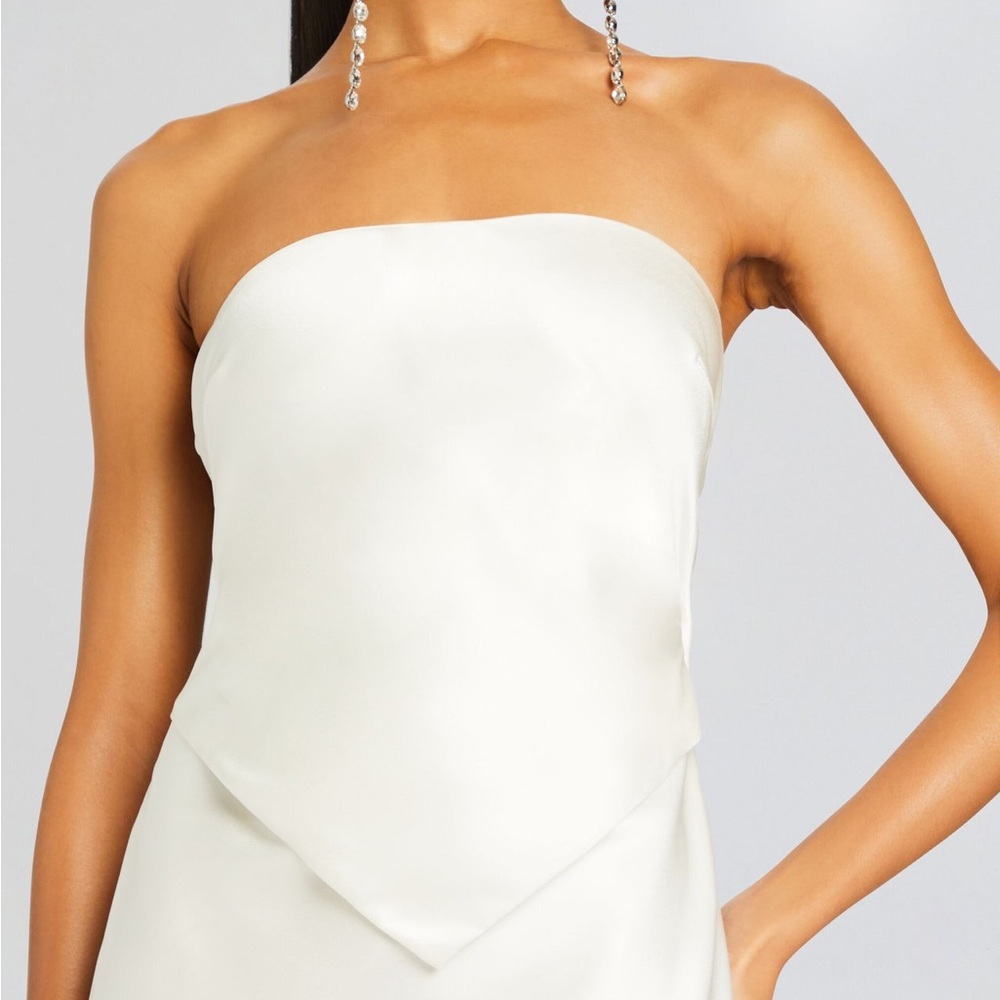 Retrofete Strapless White Silk Column Gown - Picture 2 of 8